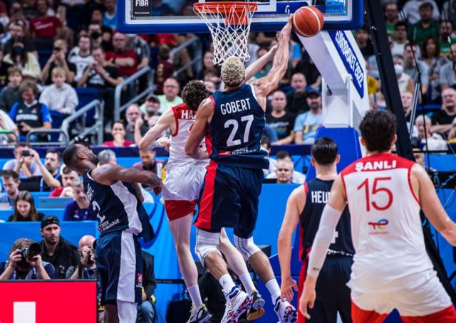 Baccarat Gaming-【欧锦赛八强前瞻】波兰阻击东契奇 法国迎战意大利